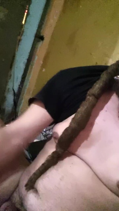 ojitosclaros693 live cam on Cam4