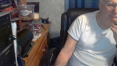 olddude19551955 live cam on Cam4