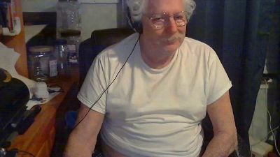 olddude19551955 live cam on Cam4