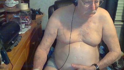 olddude19551955 live cam on Cam4