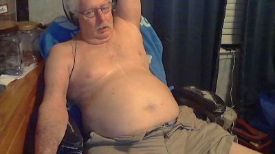 olddude19551955 live cam on Cam4
