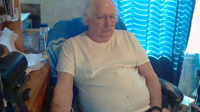 olddude19551955 live cam on Cam4