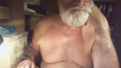 oldman3113 live cam on Cam4