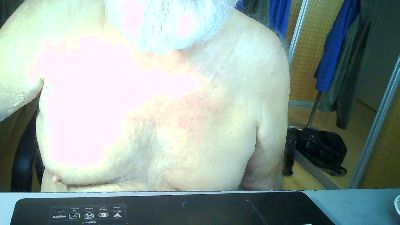 oldman3113 live cam on Cam4