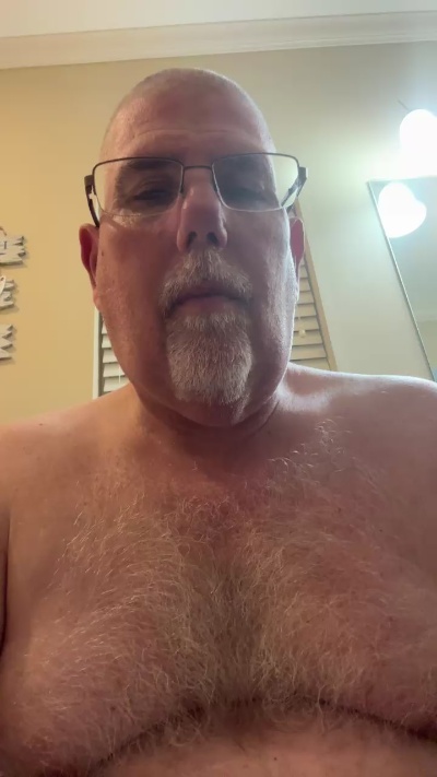 oldman696 live cam on Cam4