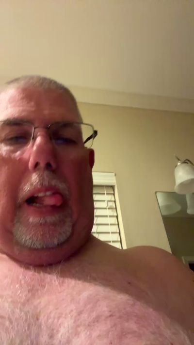 oldman696 live cam on Cam4