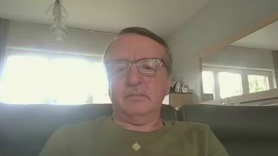 oldtimer160 live cam on Cam4