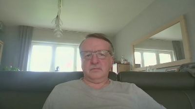 oldtimer160 live cam on Cam4