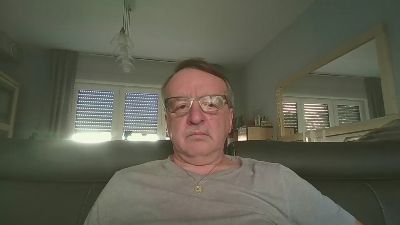 oldtimer160 live cam on Cam4