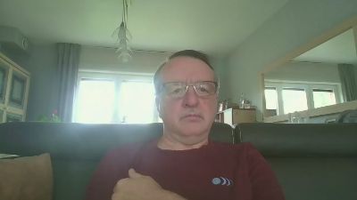 oldtimer160 live cam on Cam4