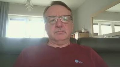 oldtimer160 live cam on Cam4