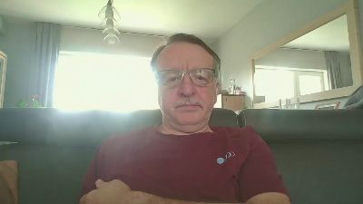 oldtimer160 live cam on Cam4