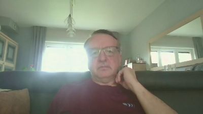 oldtimer160 live cam on Cam4