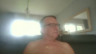oldtimer160 live cam on Cam4