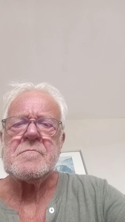oldviceman live cam on Cam4