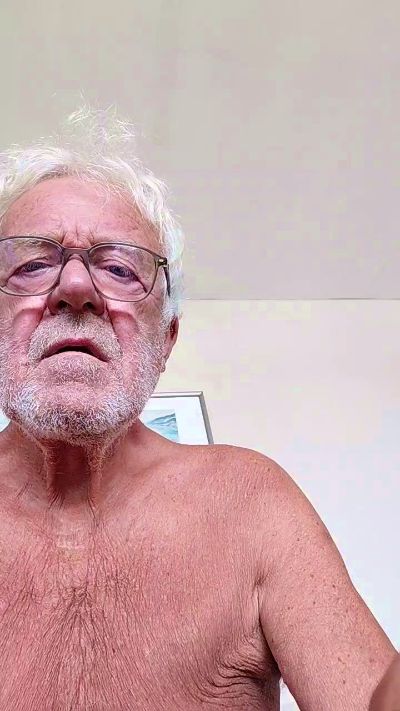 oldviceman live cam on Cam4