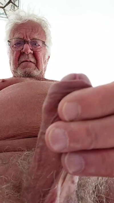 oldviceman live cam on Cam4