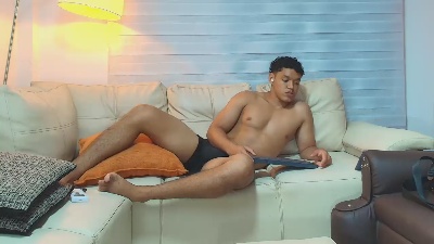 oliver_evans_ live cam on Cam4