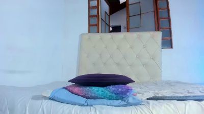 oliver_price1 live cam on Cam4