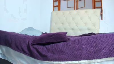 oliver_price1 live cam on Cam4