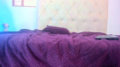 oliver_price1 live cam on Cam4
