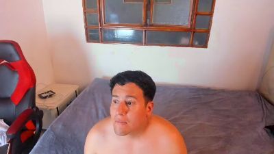 oliver_price1 live cam on Cam4