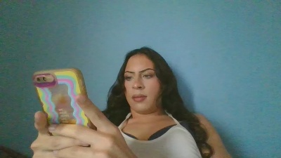 omiomikiss webcam