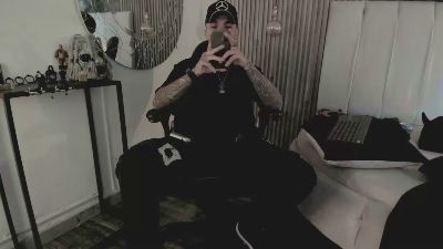 onceagain97 live cam on Cam4