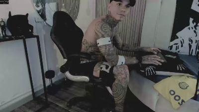 onceagain97 live cam on Cam4