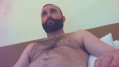 oneman5 live cam on Cam4