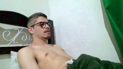 online020 live cam on Cam4