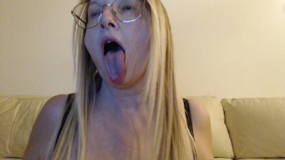 orchideahot live cam on Cam4