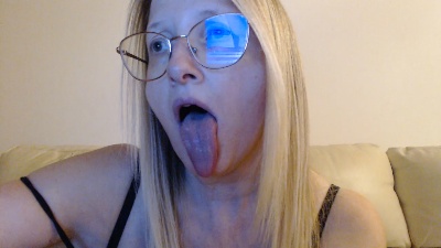 orchideahot live cam on Cam4