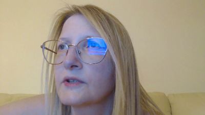 orchideahot live cam on Cam4