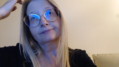 orchideahot live cam on Cam4