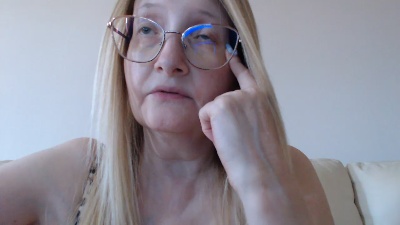 orchideahot live cam on Cam4