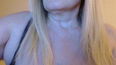 orchideahot live cam on Cam4