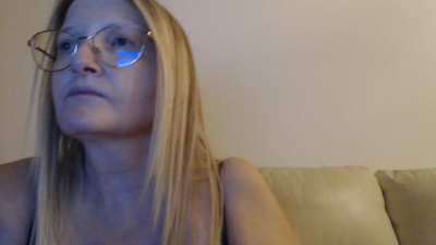 orchideahot live cam on Cam4