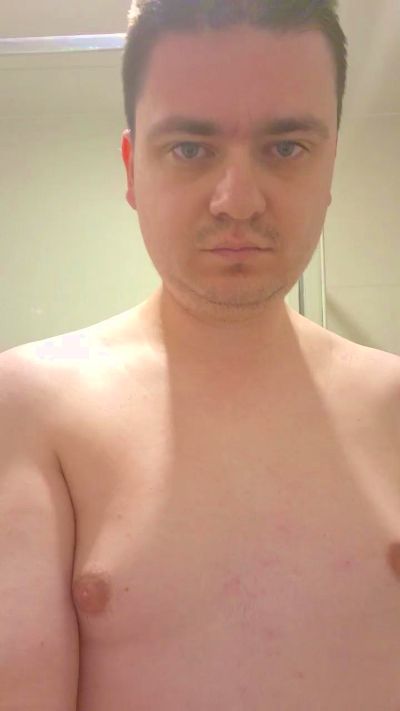 orgasms_slave live cam on Cam4