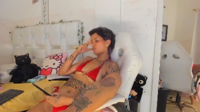 orianaasaenz live cam on Cam4