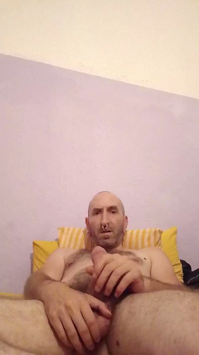 orsomarsicano69 live cam on Cam4