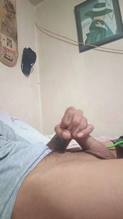 oscarhot6 live cam on Cam4