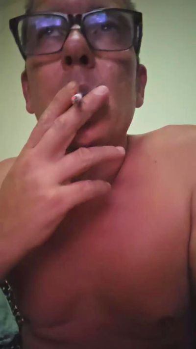 oscarito16 live cam on Cam4