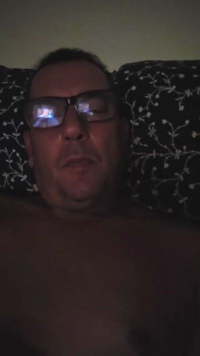 oscarito16 live cam on Cam4
