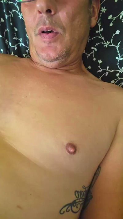 oscarito16 live cam on Cam4