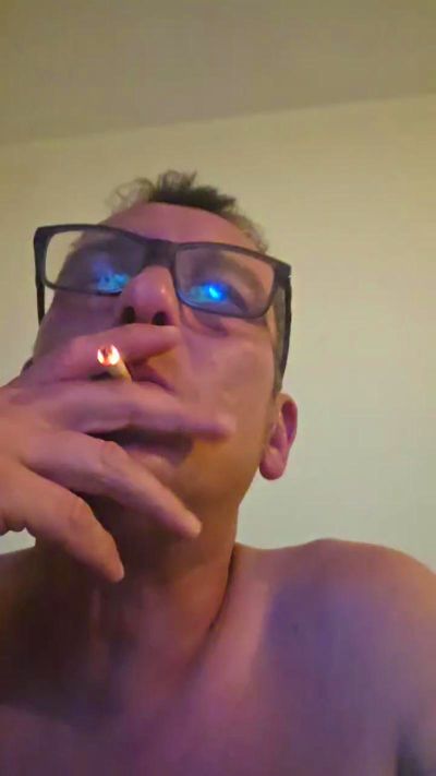 oscarito16 live cam on Cam4
