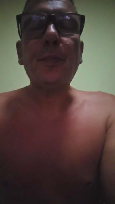 oscarito16 live cam on Cam4