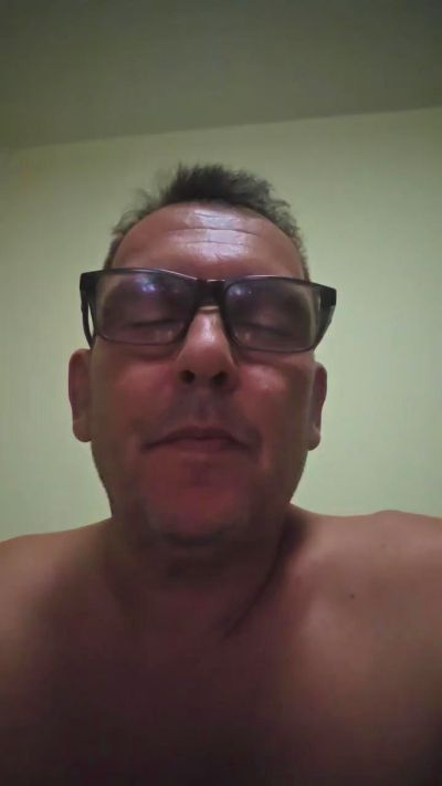 oscarito16 live cam on Cam4
