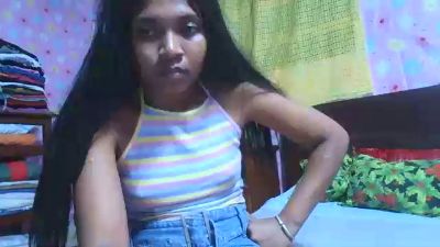 oselle4 live cam on Cam4