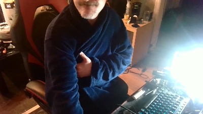 osiris60 live cam on Cam4